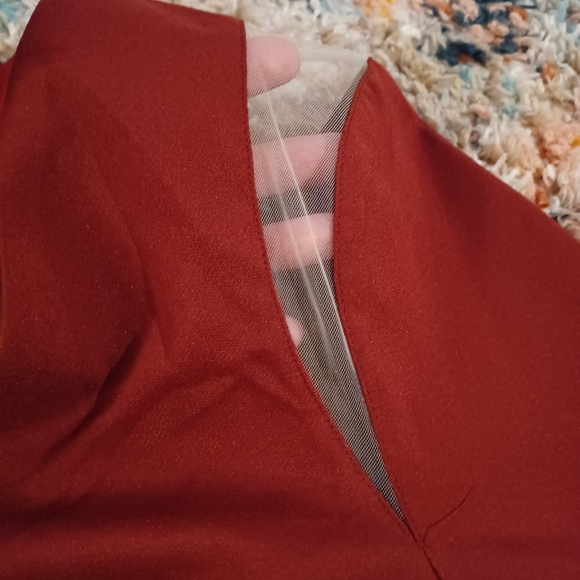 NWT Tobi Romper • Burgundy With Mesh Cut Outs •Size L - Picture 4 of 11